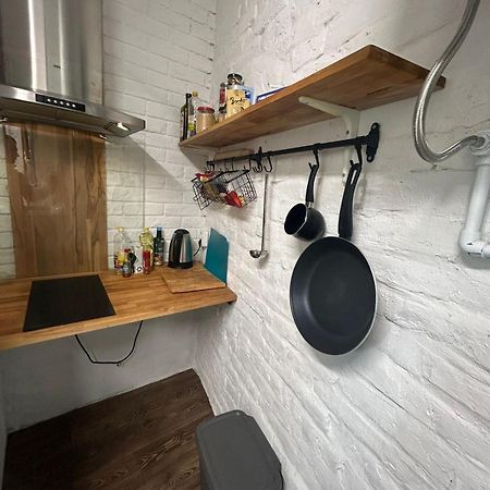 Private Apartament With Shared Bathroom Beograd Bagian luar foto