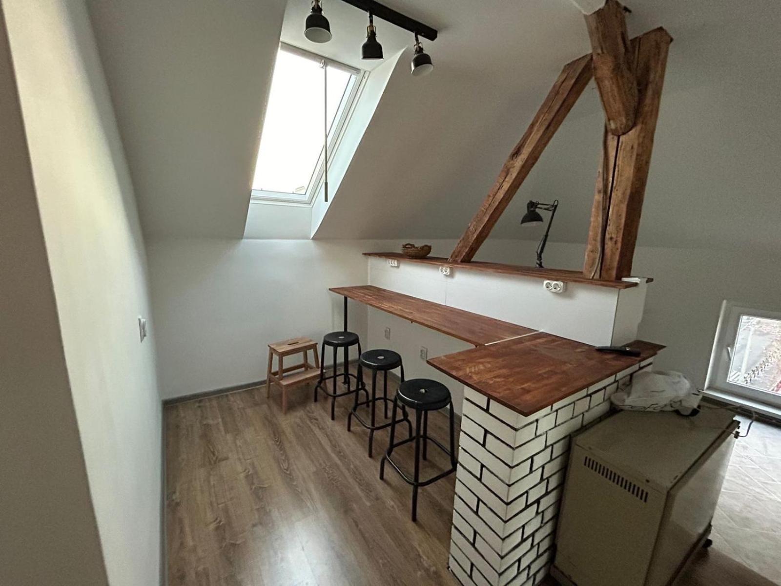 Private Apartament With Shared Bathroom Beograd Bagian luar foto